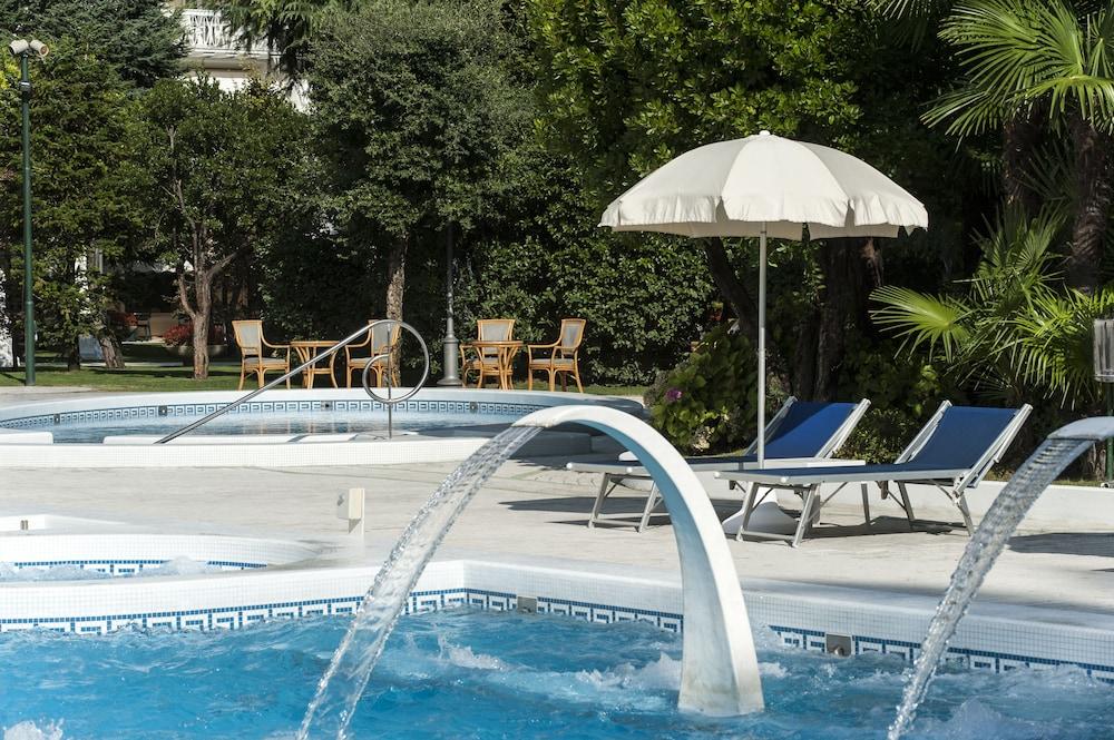 Hotel Due Torri Abano Terme Exterior photo