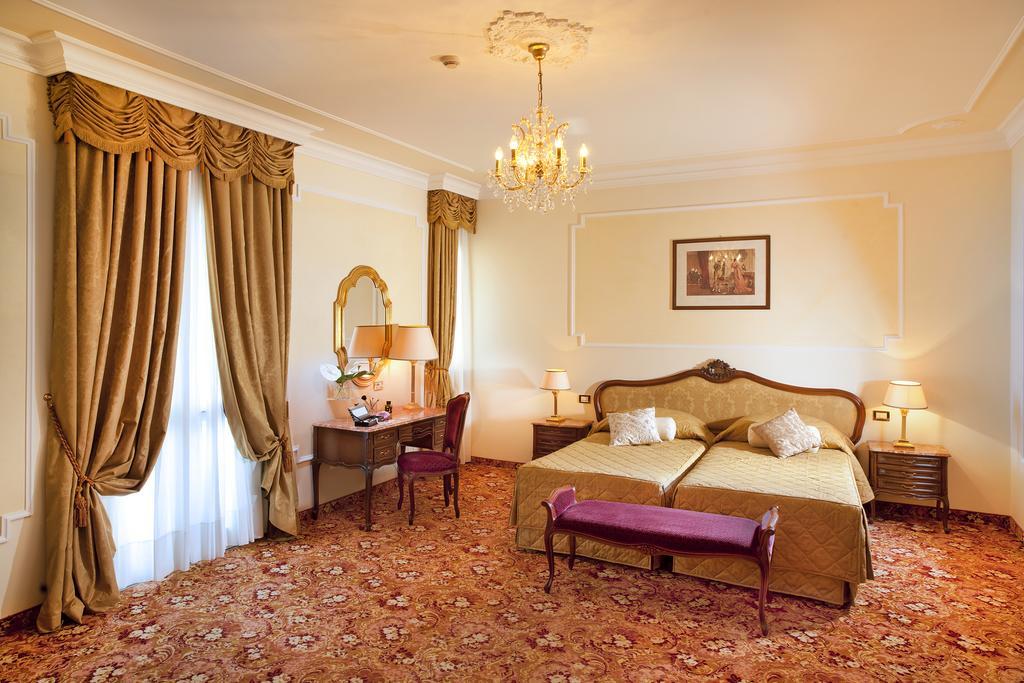 Hotel Due Torri Abano Terme Exterior photo