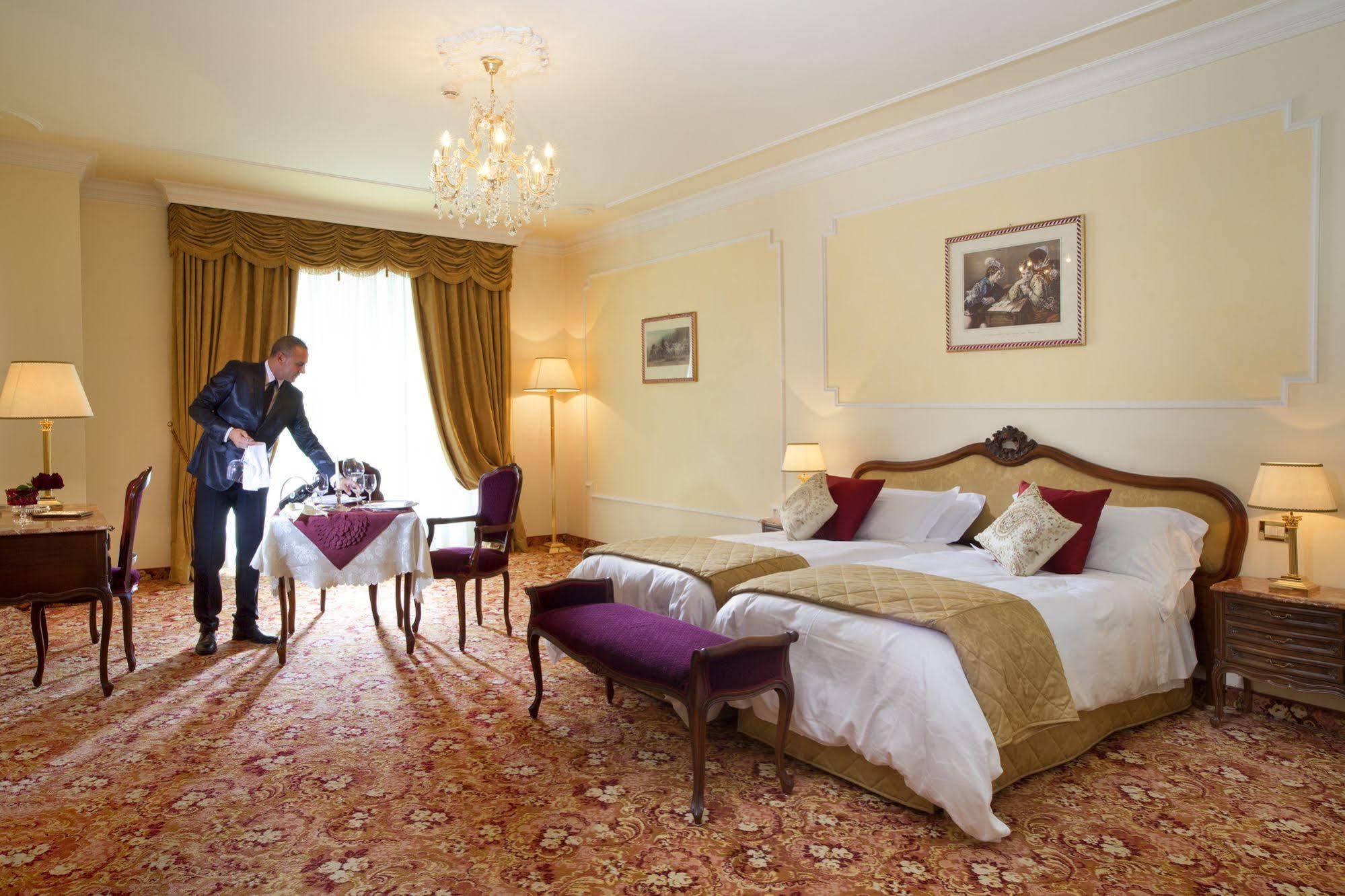 Hotel Due Torri Abano Terme Exterior photo