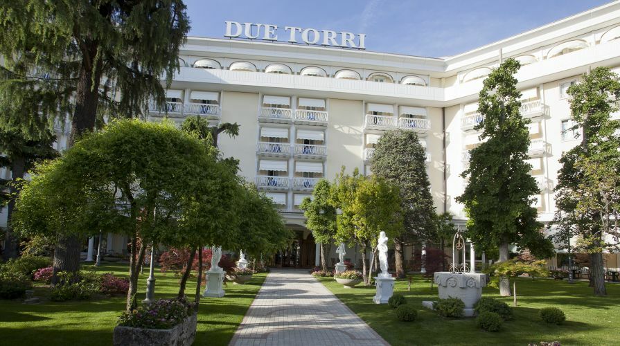 Hotel Due Torri Abano Terme Exterior photo